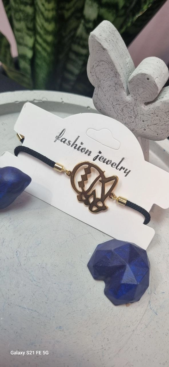 دستبند مارشال و پلاک هیچ استیل طلایی