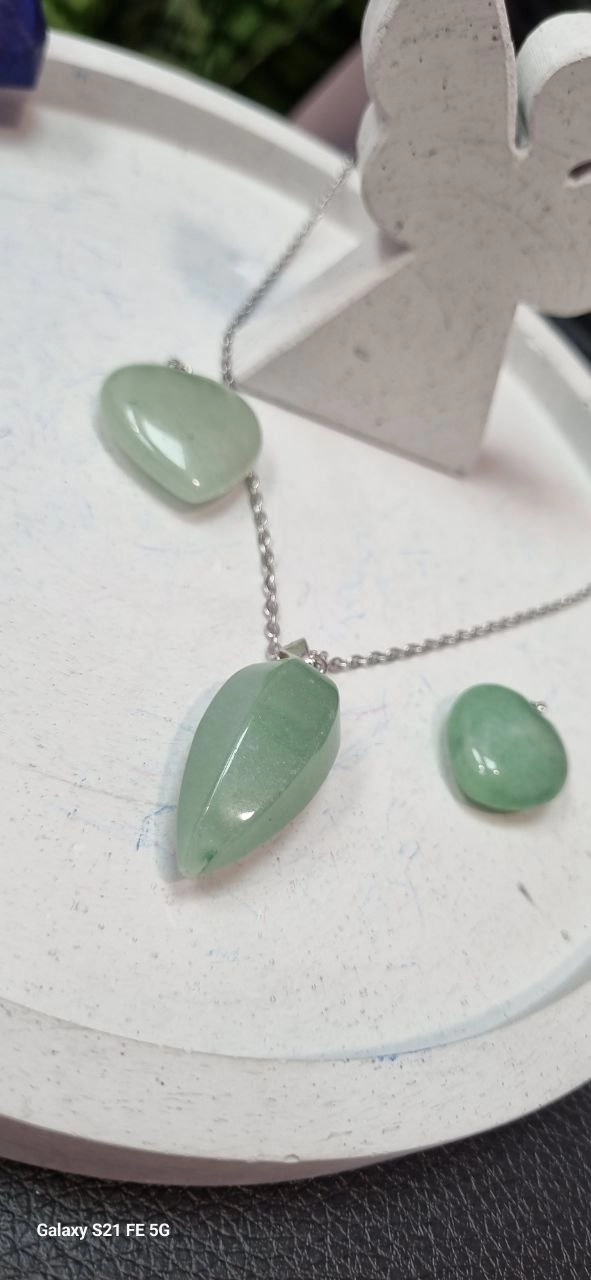 گردنبند استیل و آویز سنگ اونتورین