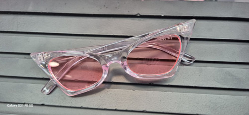 عینک فانتزی پینترسی صورتی