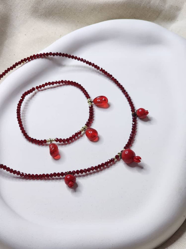 ست گردنبند و دستبند استیل یلدایی