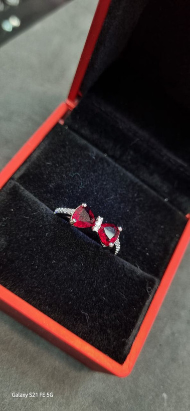 انگشتر پاپیون نقره ای