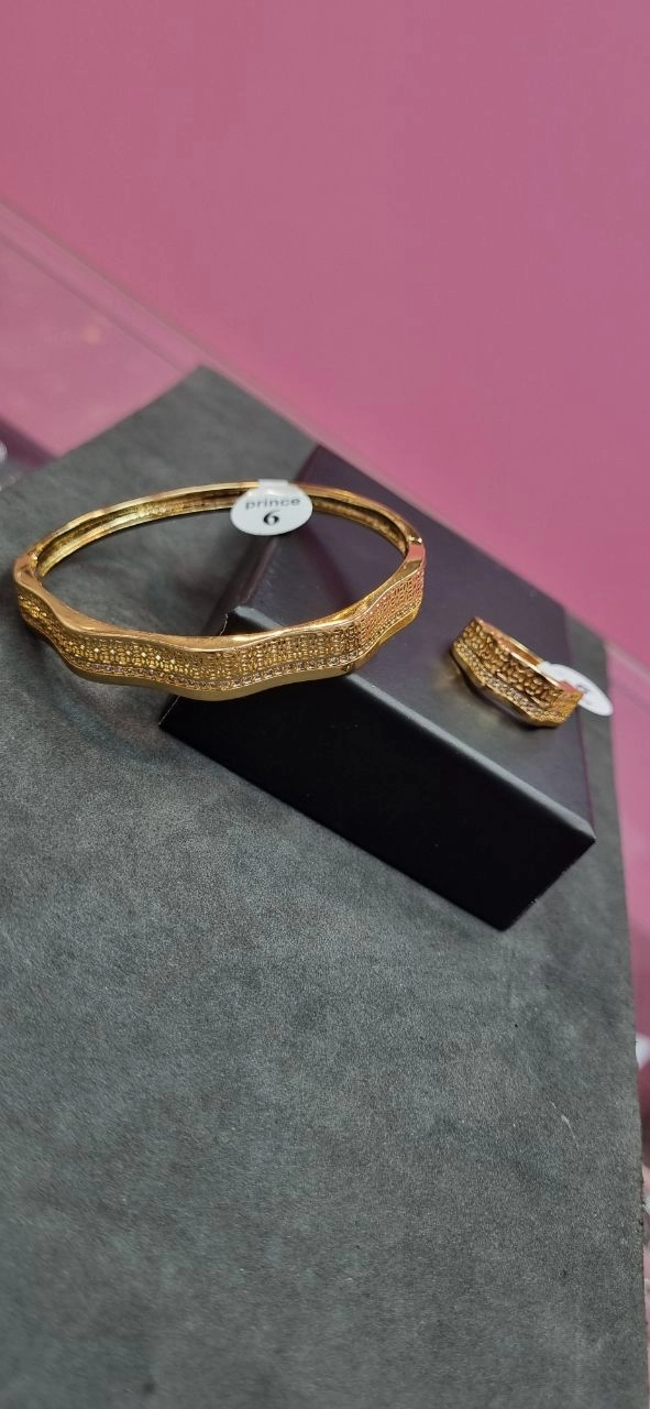 دستبند ست بنگل و انگشتر طلایی