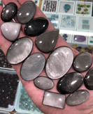 اویز سنگ ابسیدین ماه