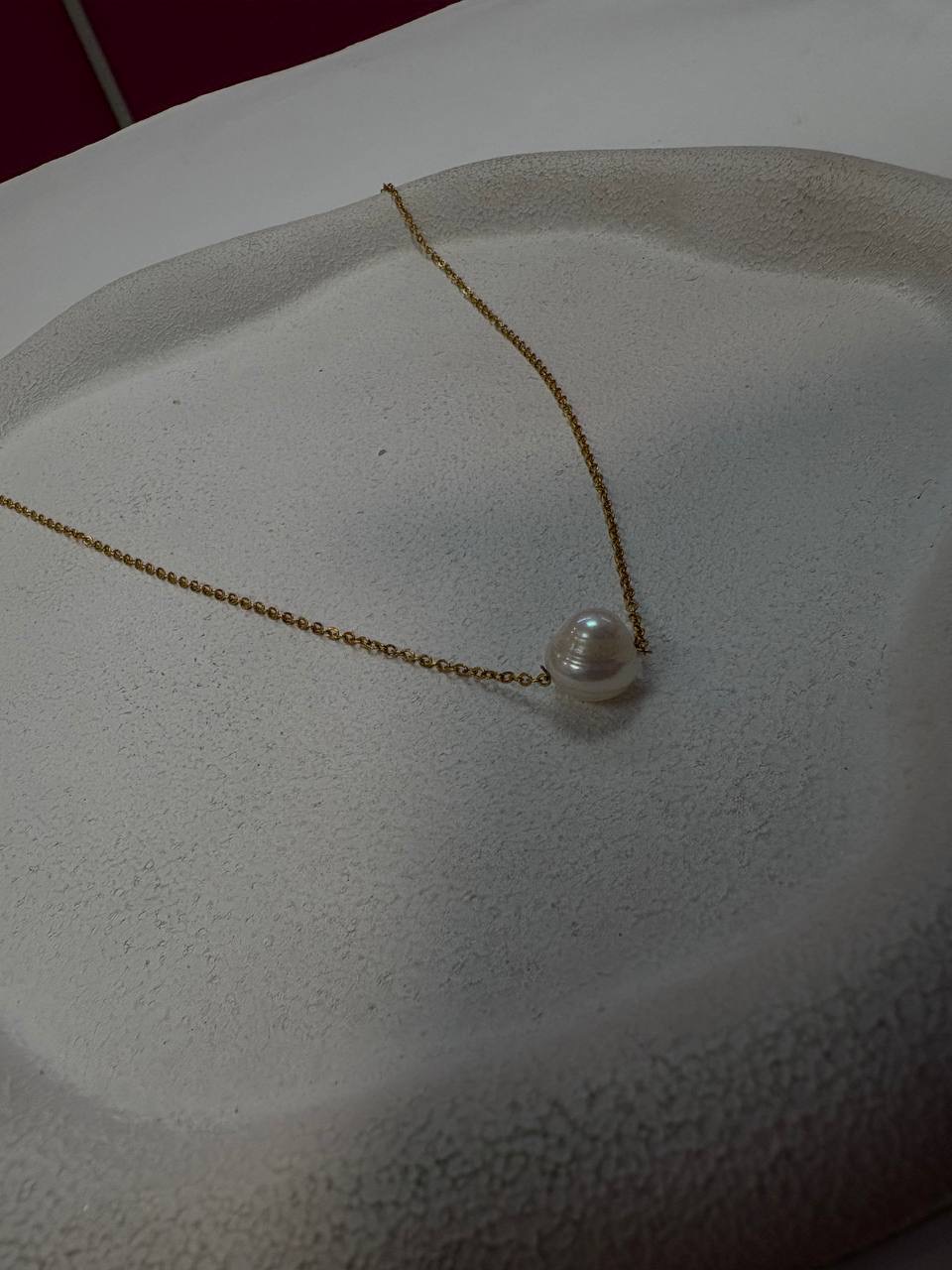 گردنبند استیل طلایی و مروارید پرورشی