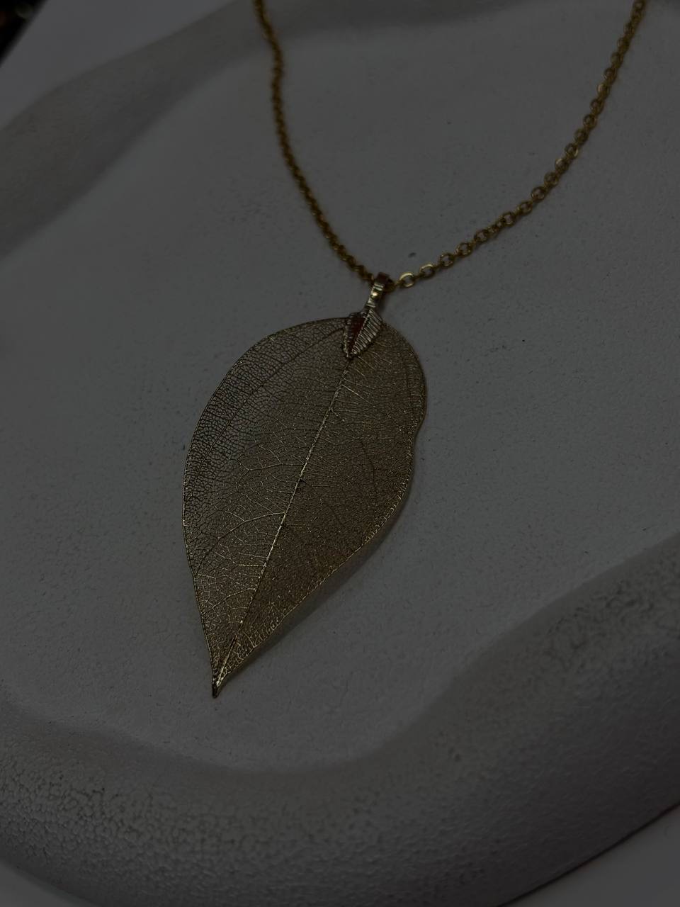 گردنبنداستیل طلایی برگ پاییزی