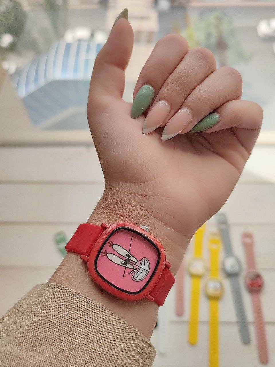 ساعت فانتزی بند سیلیکونی