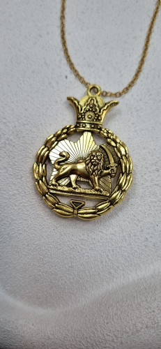 گردنبند استیل شیر